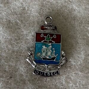 2/$30 Sterling Silver Charm - Quebec Crest